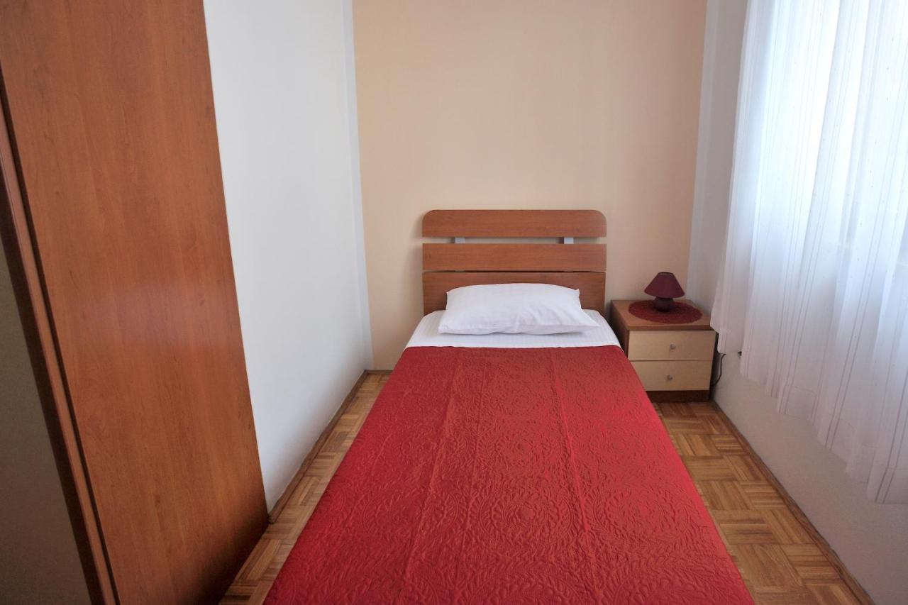 Apartment Vinja Porec - Privat Garden - Whirlpool 외부 사진