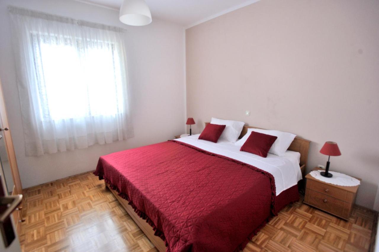 Apartment Vinja Porec - Privat Garden - Whirlpool 외부 사진