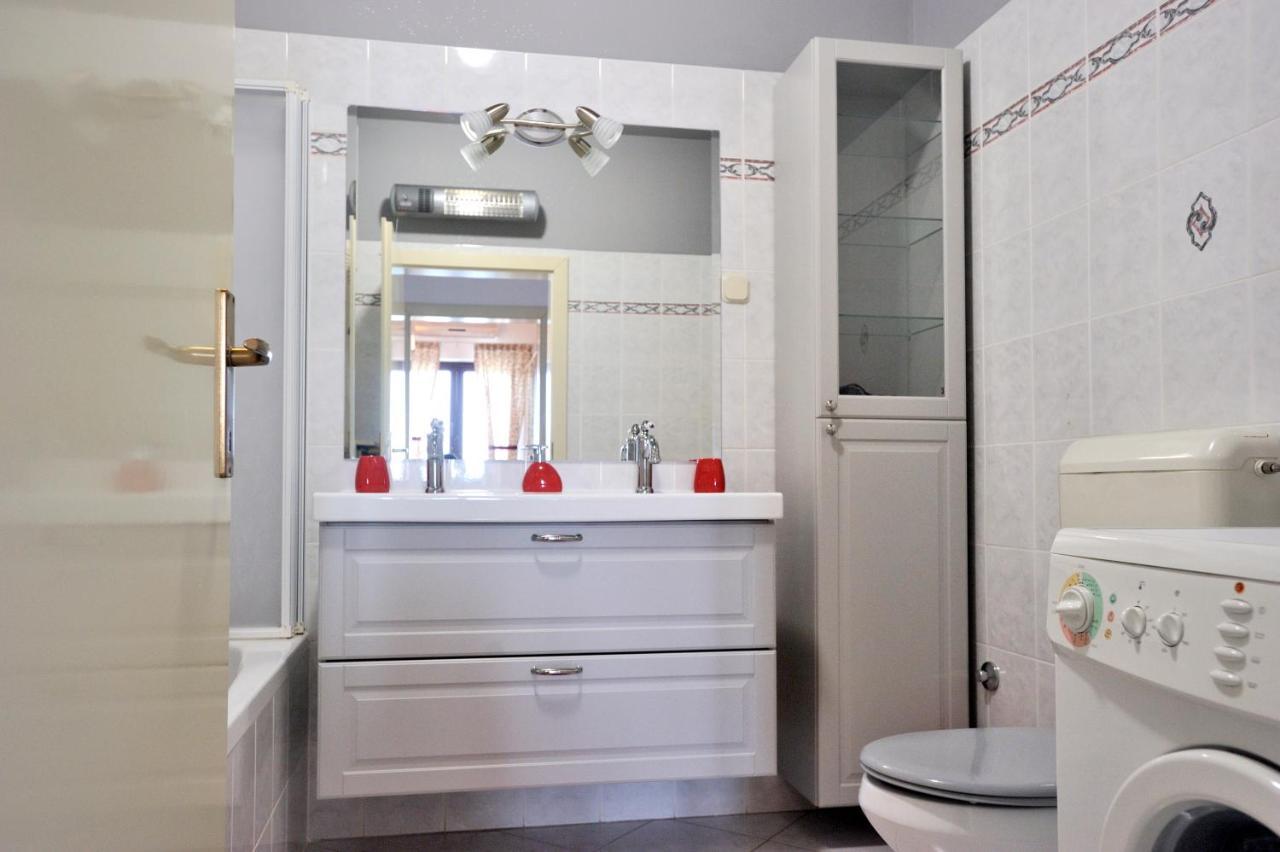 Apartment Vinja Porec - Privat Garden - Whirlpool 외부 사진