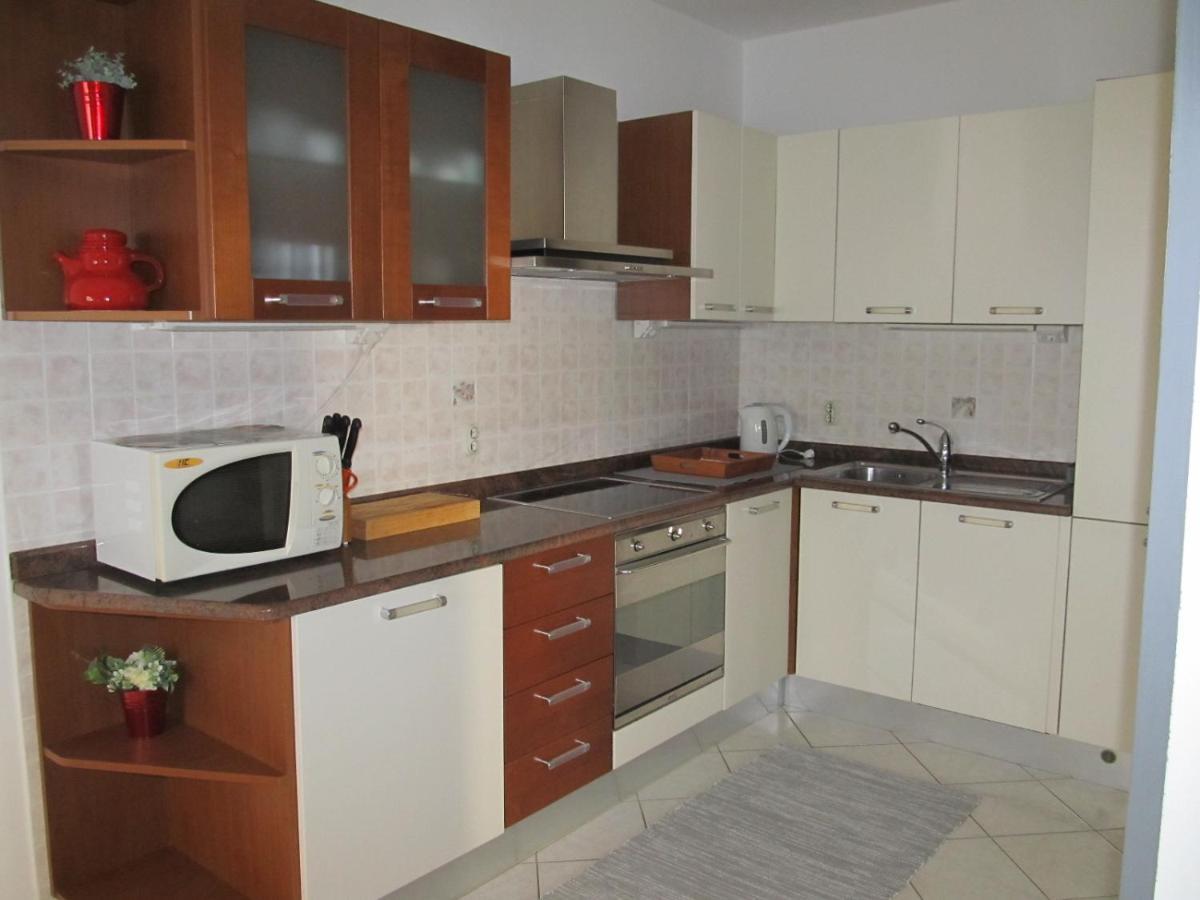 Apartment Vinja Porec - Privat Garden - Whirlpool 외부 사진
